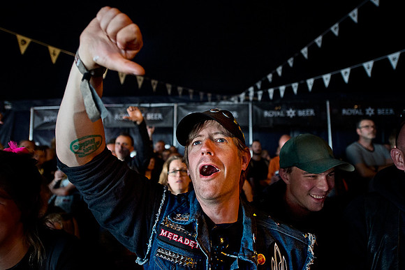 Heavy metal fans enjoying wrestling at Copenhell...