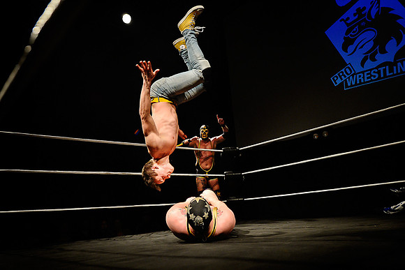 Timmy Force a.k.a. Kid Fury vs. Los Classicos
