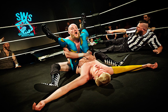 J.O. Hansen vs. Johnny Flash