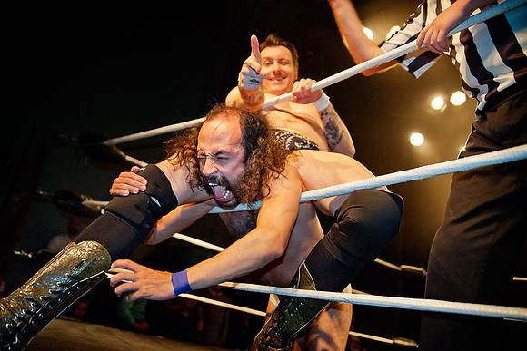 El Vecino vs. Cliff Pettersson