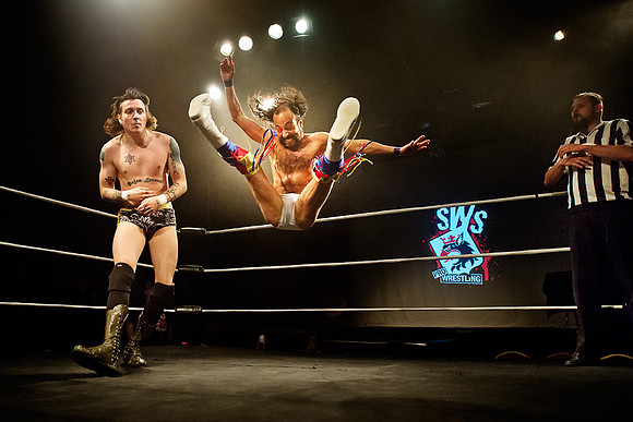 El Vecino vs. Cliff Pettersson