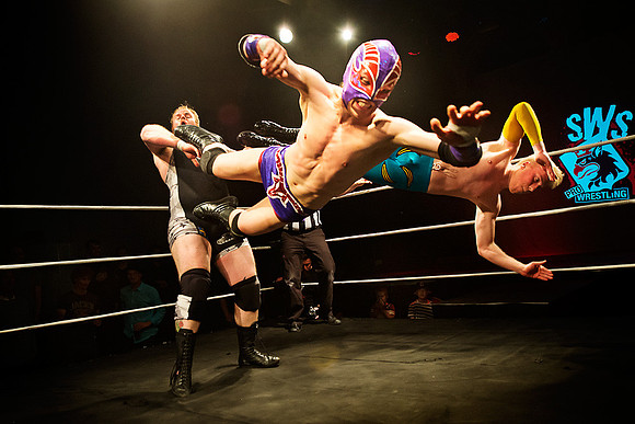 El Styggelse and Johnny Flash vs. Harley Rage