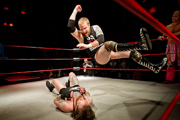 J.O. Hansen vs. Jonathan Falkman of Blixt & Dunder