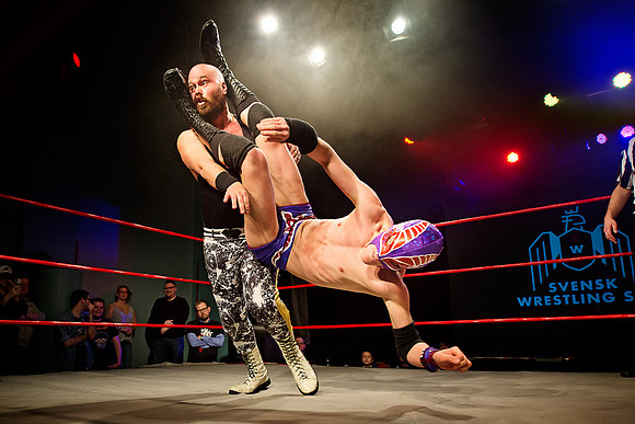 El Styggelse vs. Danny Sharp